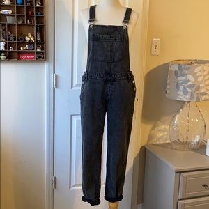 Black Forever 21 Overalls